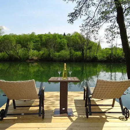 Kolpa Paradise Nyaraló *