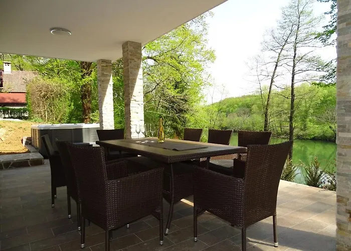 Kolpa Paradise * Metlika